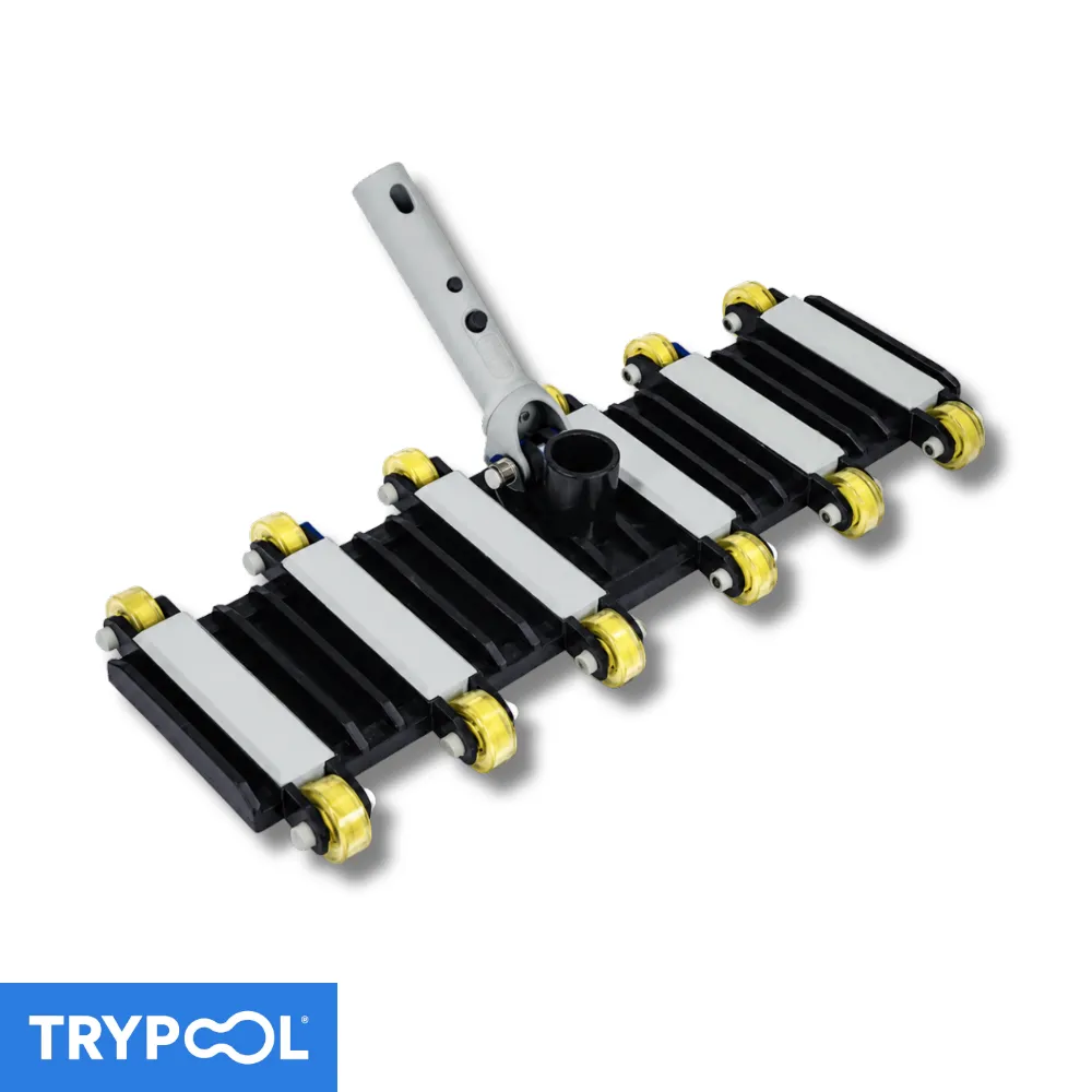 Aspirador manual flexível de 12 rodas para piscinas com acessório de encaixe